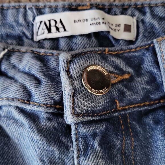 EUC Zara Women Destroyed distressed Highrise split leg bootcut jeans - Picture 3 of 13